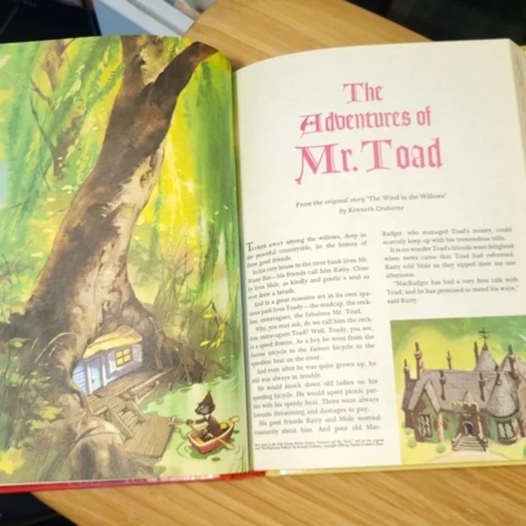 Disney's Story Land Classic Illustrated Book - Picture 8 of 13